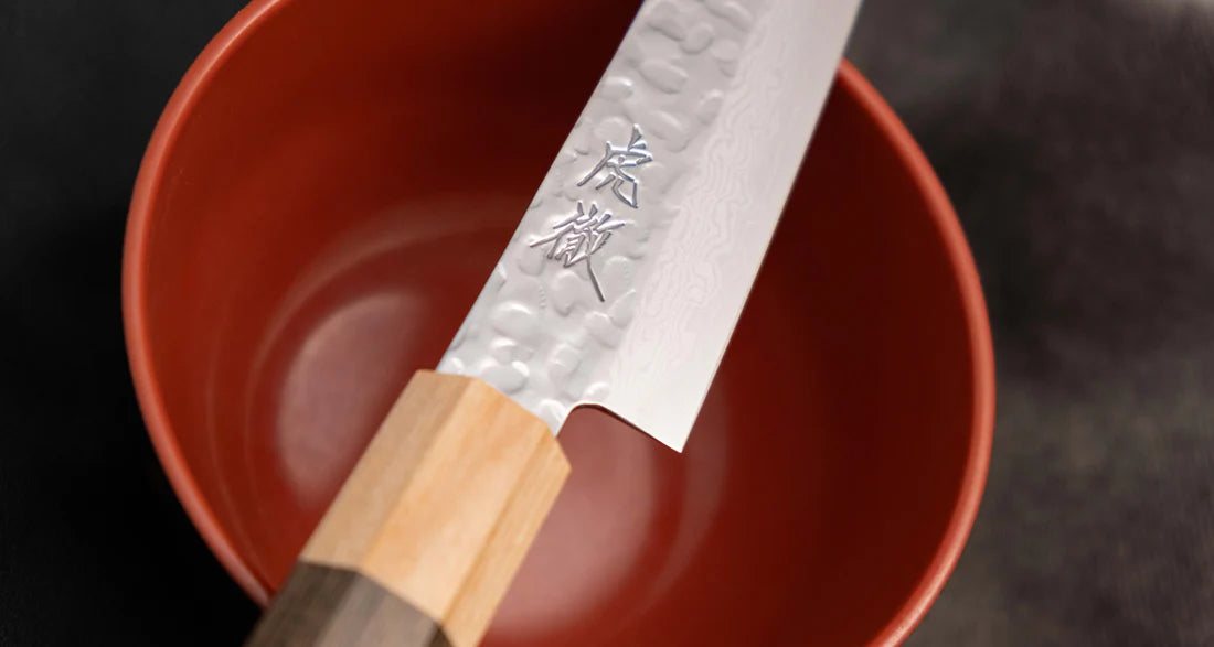 Multifunctioneel Japans Keukenmes 150mm Kotetsu Petty VG-10 Damascus Braainest