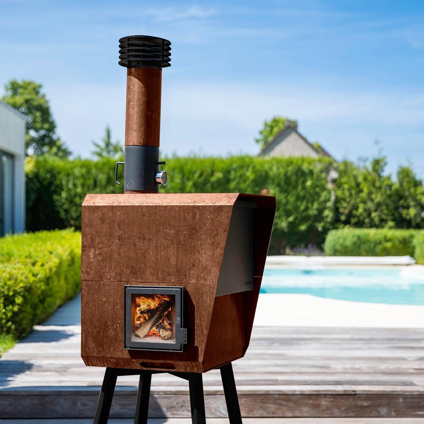 OVUN GN : Houtgestookte buitenoven | Maximale capaciteit | Bak, grill, rook & kook OVUN