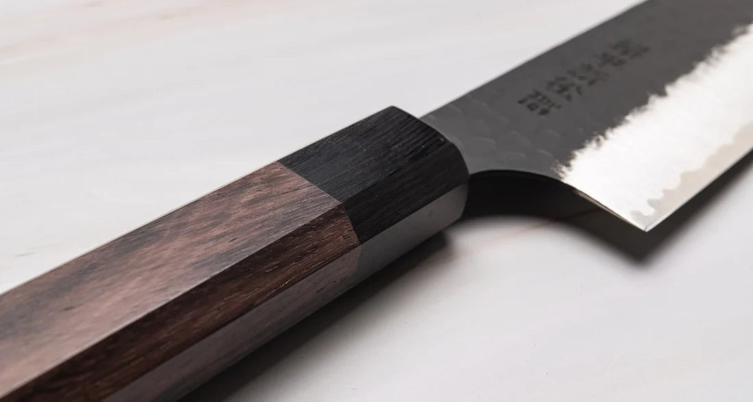Uitmuntende Japanse Keukenmes - Kouhei-Shinmatsu Bunka Black 200mm Braainest