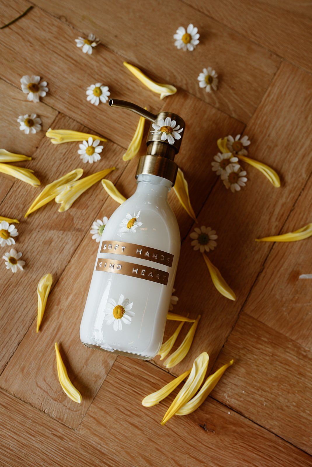 Wellmark Hand Lotion Transparant/Brass Bronze - Soft Hands Wellmark