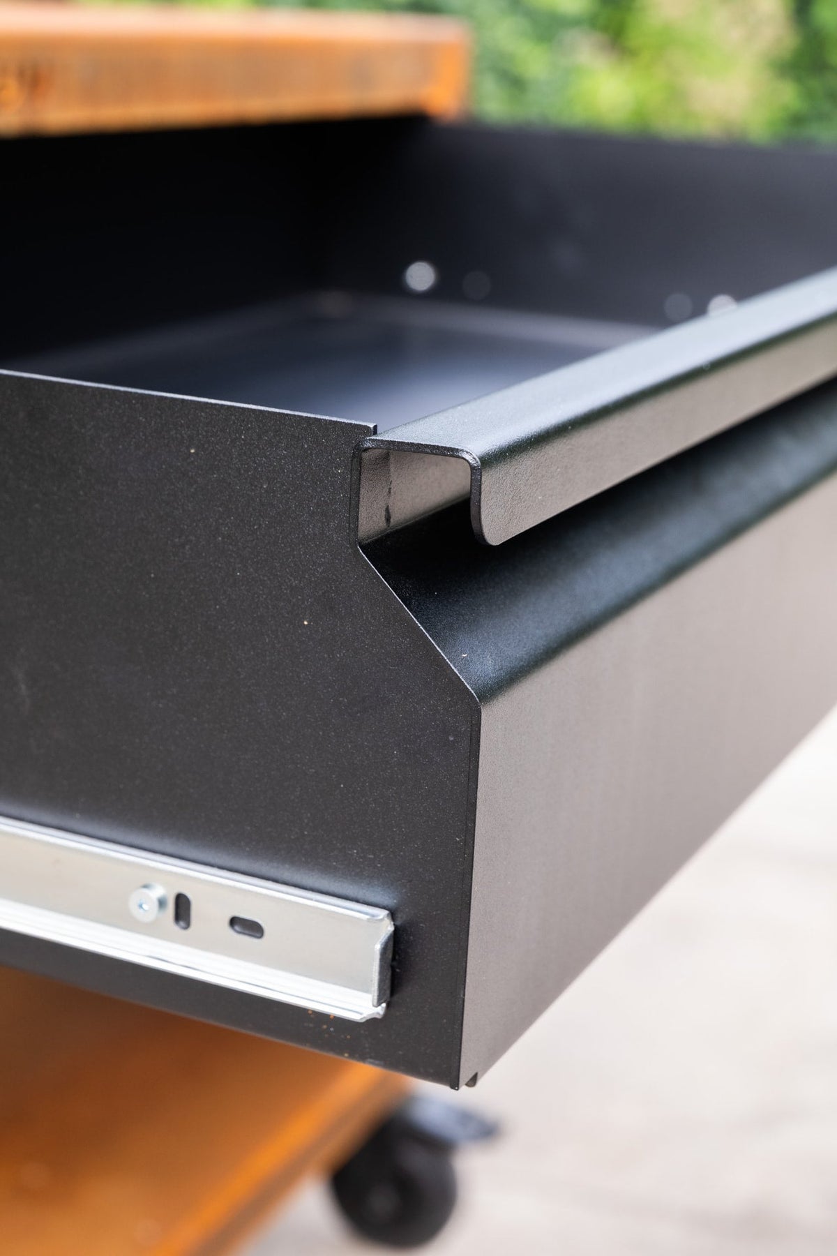 OVUN Mini : Compacte houtgestookte buitenoven | Bak, grill, rook & kook buiten OVUN
