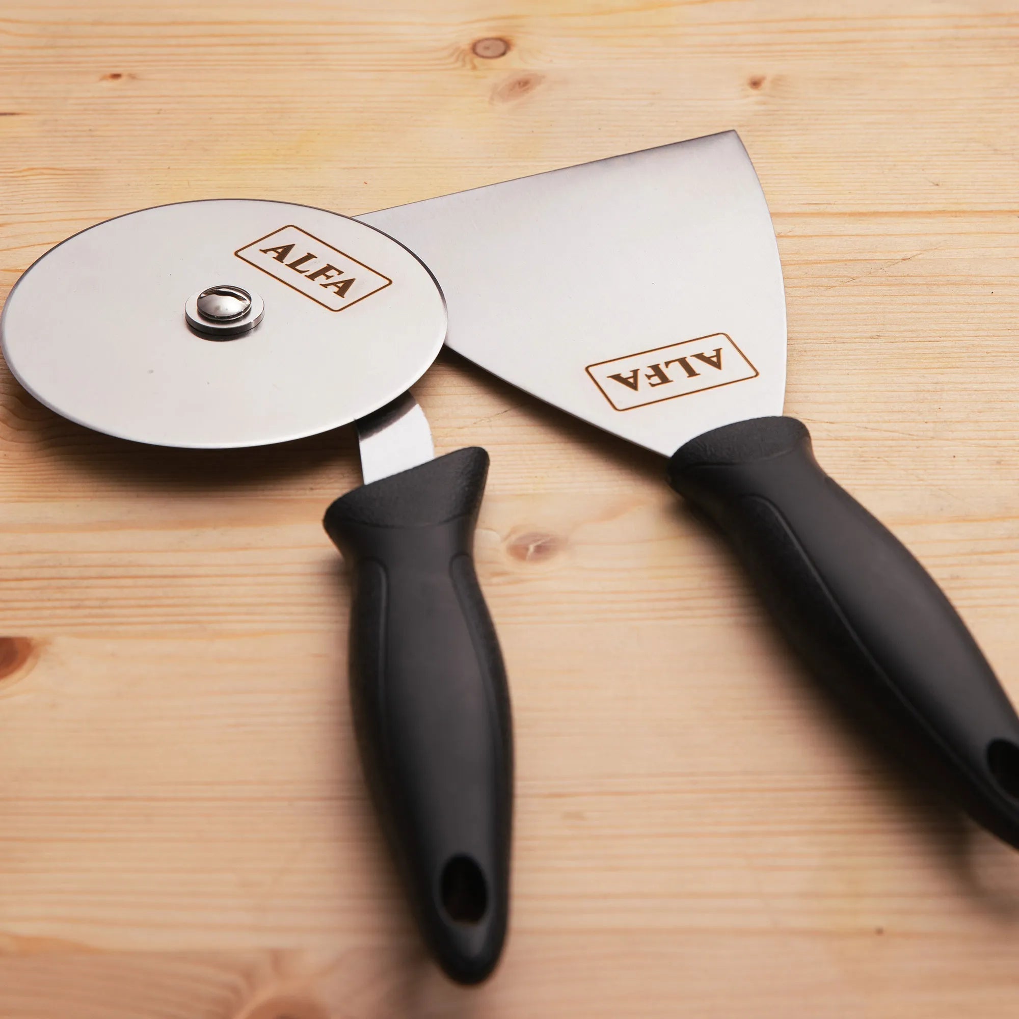Alfa Pizzasnijder RVS – Professionele Pizzaroller Alfa Forni