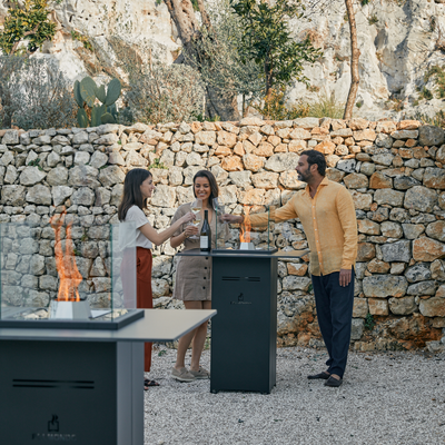 Pelmondo Barcube met tafel NOG BEWERKEN FOTO EN PRIJS Pelmondo