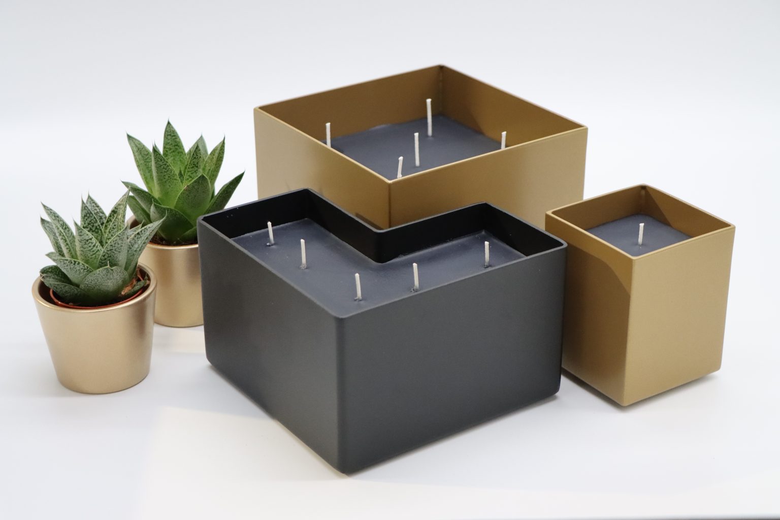 Fuego L-Vorm Luxe Kaars - 2 kleuren Caspero Design