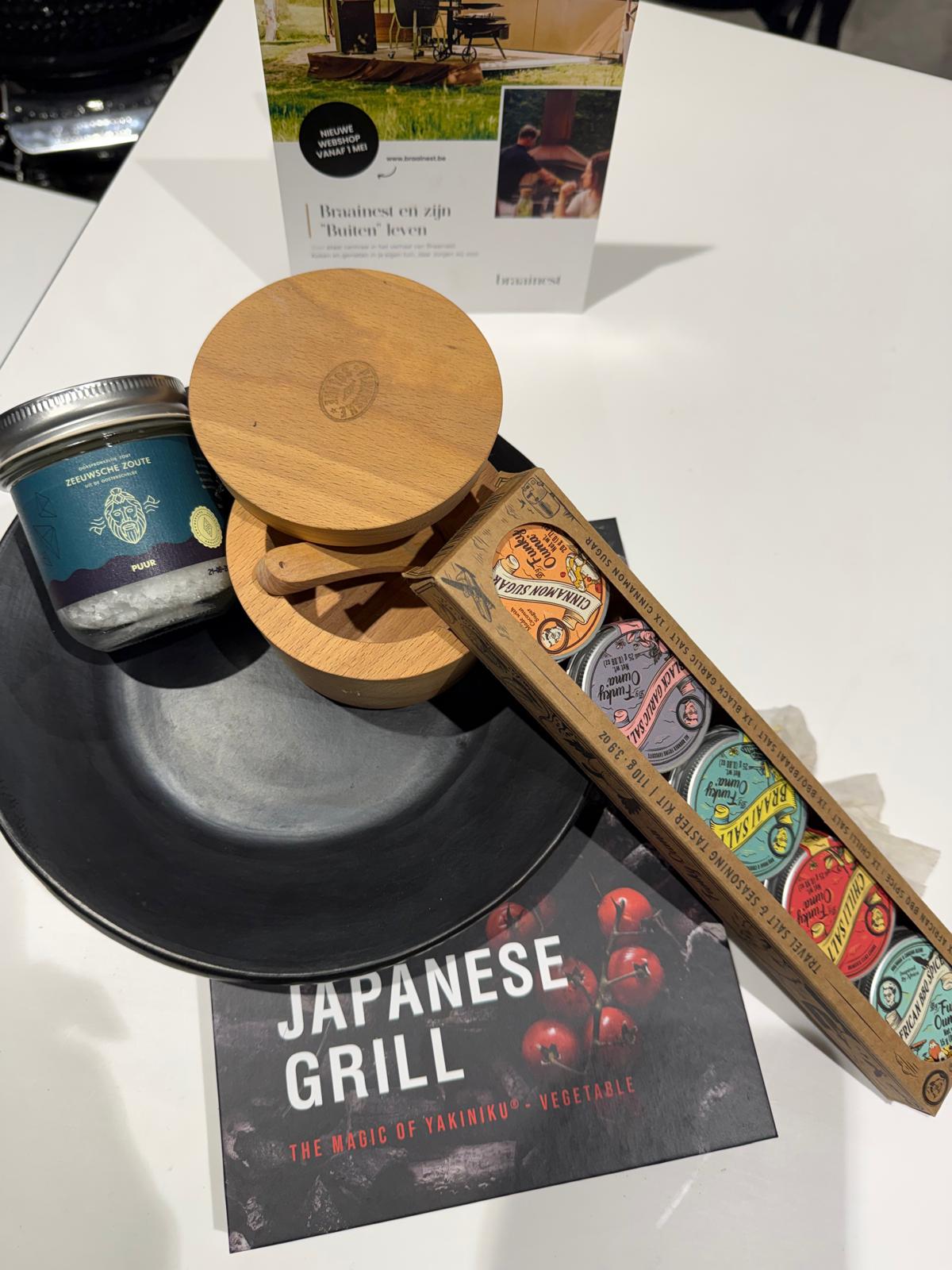 BBQ Geschenk Kit met Japanese Grill & Zeeuwsche Zoute Braainest