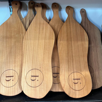 Tapas & serveerplank 15 x 25 - Es hout Braainest