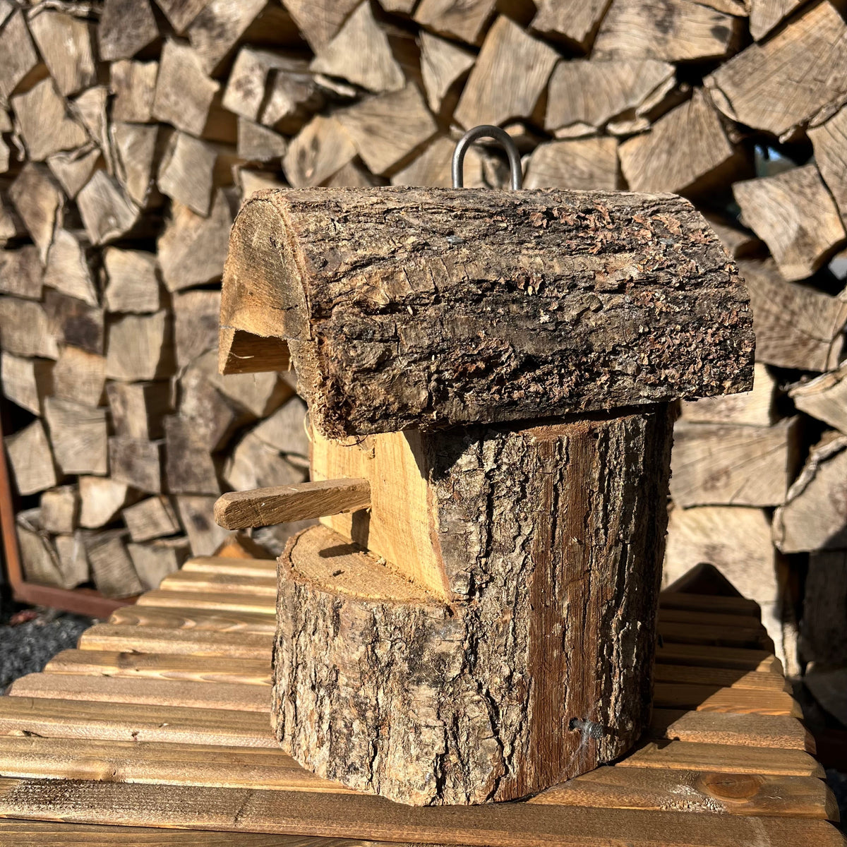 Houten Vogelhuisje 24 cm – Rustieke Nestkast Braainest