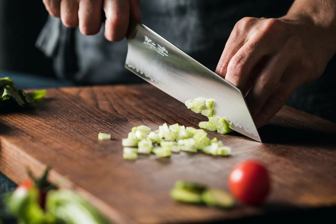 SG2 Bunka mes – Japans keukenmes 165mm van Suncraft Braainest