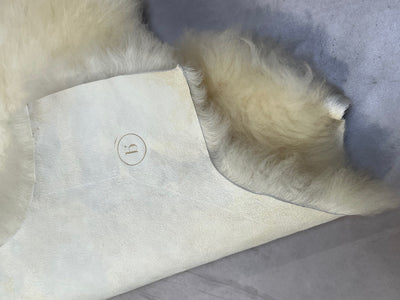 Merino schapenvacht 1m x 0,7m - Wit - Bruin - Gevlekt Braainest