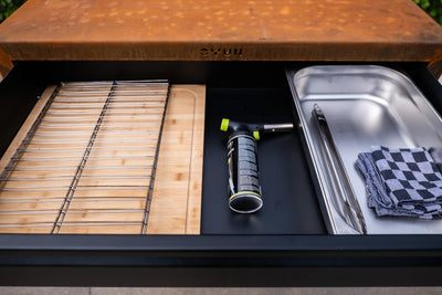 OVUN Mini : Compacte houtgestookte buitenoven | Bak, grill, rook & kook buiten OVUN